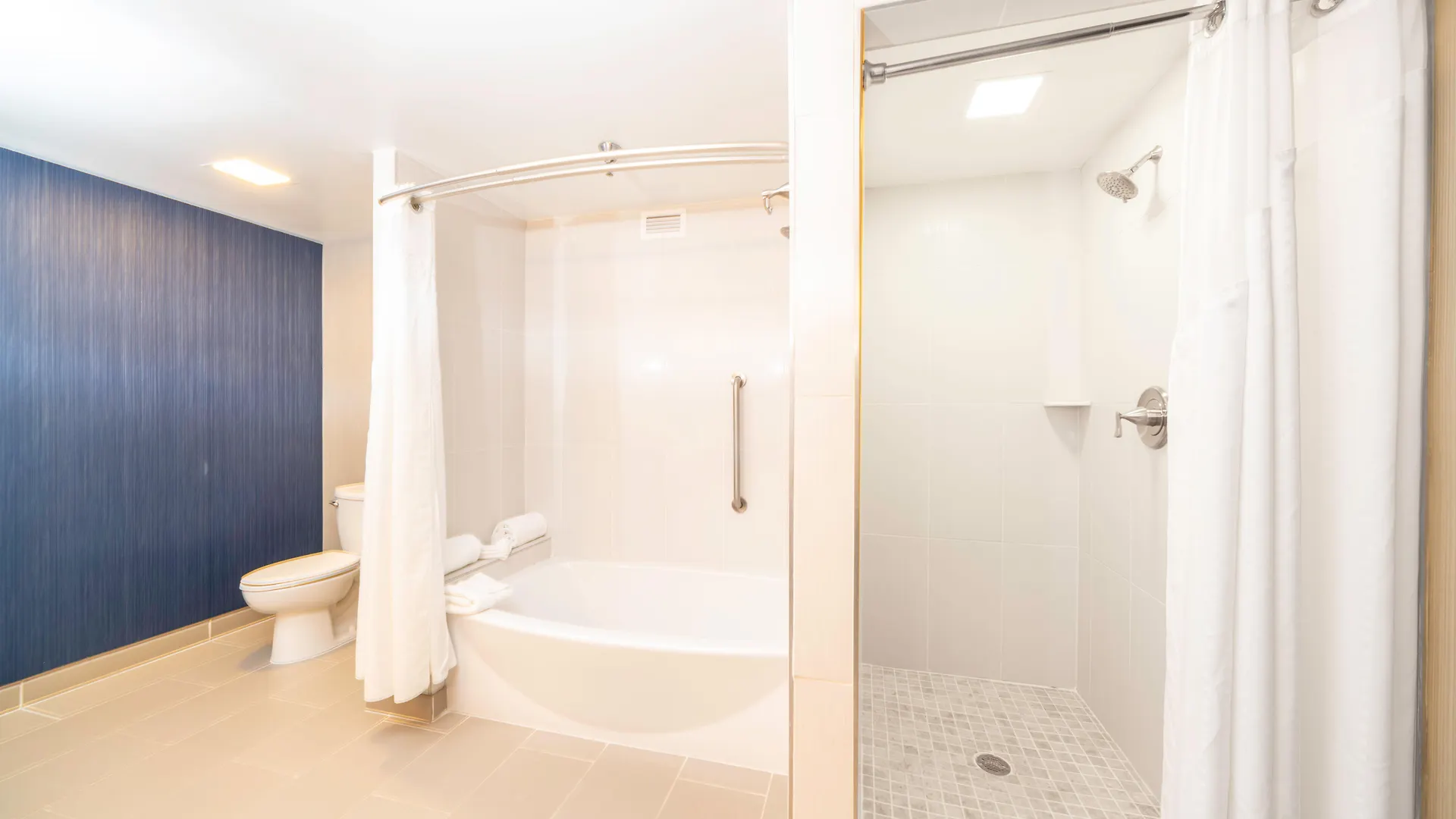 Holiday Inn Louisville East - Hurstbourne By Ihg 3*,
